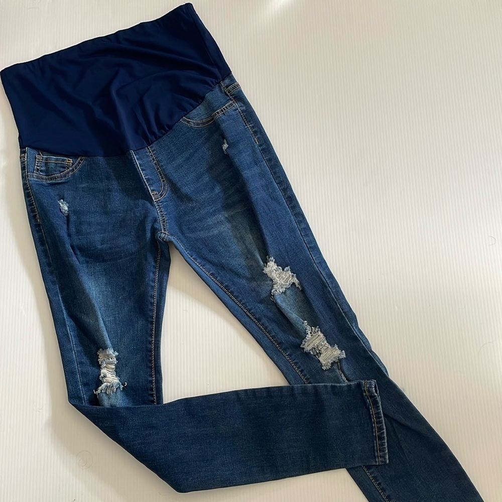 Shein distressed, full panel, skinny maternity jean.  Size Medium